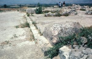 Poros and Limestone Steps