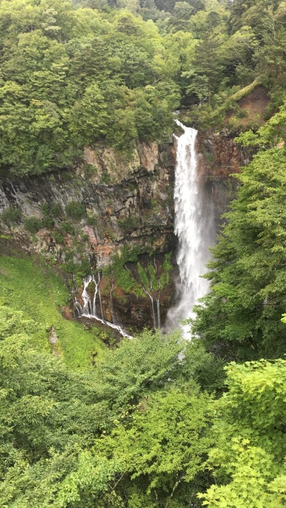 Kegon Falls (華厳の滝)